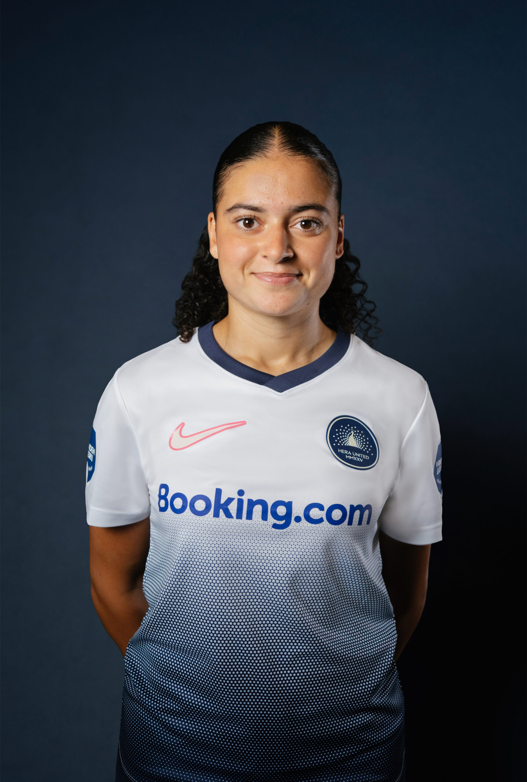 Yesmin Khanchouch